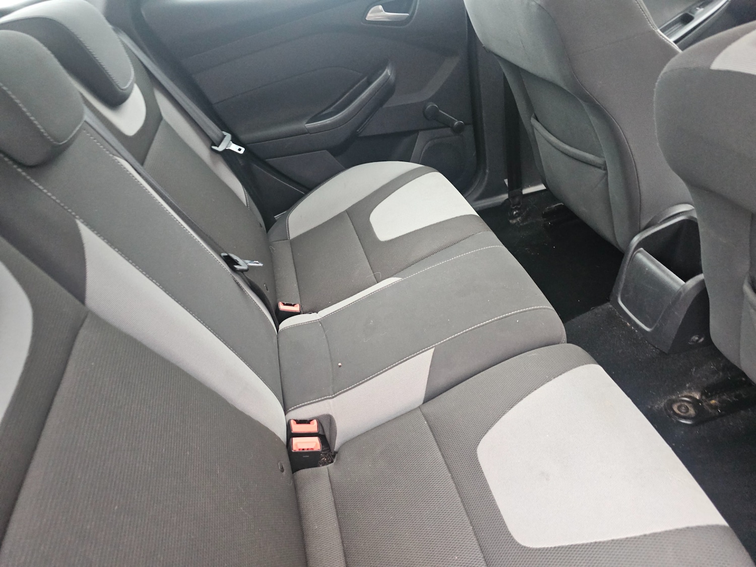 Used Ford Focus 2012 for sale - 76527461: Photo 9