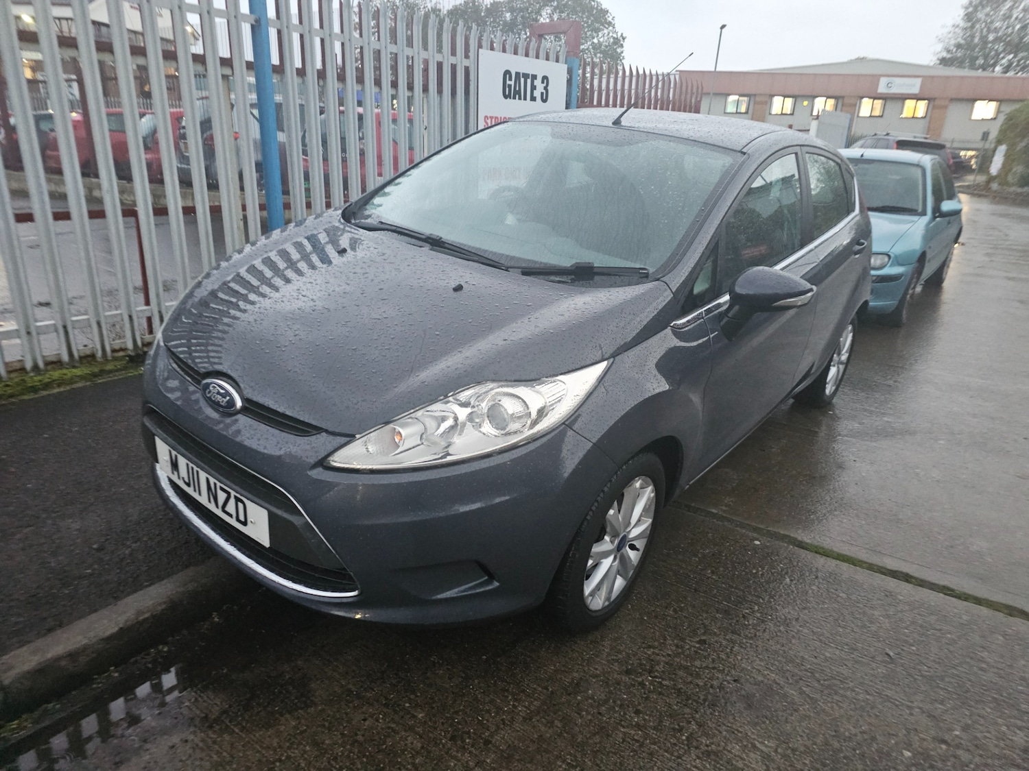 Used Ford Fiesta 2011 for sale - 76396719: Photo 2