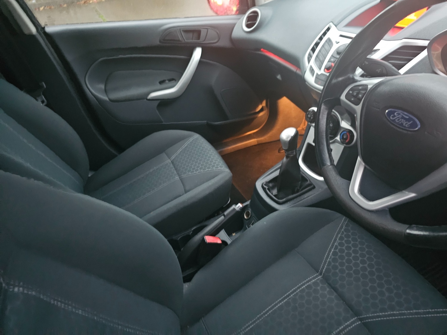 Used Ford Fiesta 2011 for sale - 76396719: Photo 9