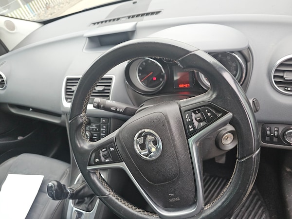 Used Vauxhall Meriva 2013 for sale - 76257989: Photo 9