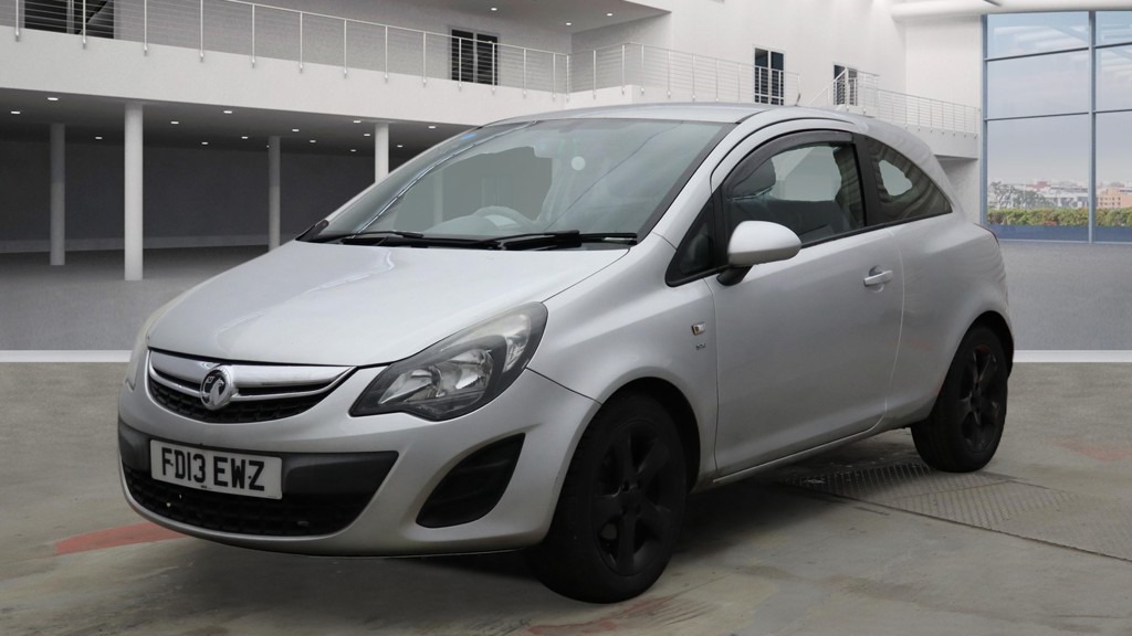 Used Vauxhall Corsa 2013 for sale - 77171114: Photo 2