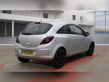Used Vauxhall Corsa 2013 for sale - 77171114: Photo