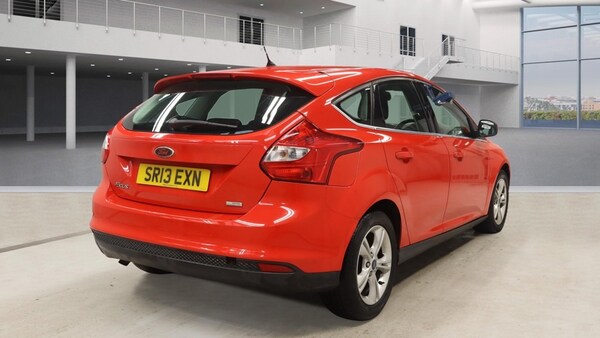 Used Ford Focus 2013 for sale - 76252295: Photo 4