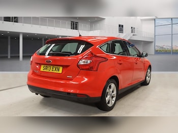 Used Ford Focus 2013 for sale - 76252295: Photo 4