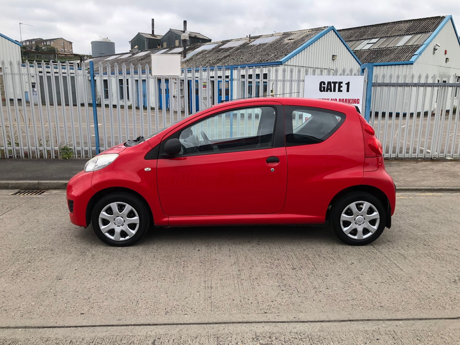 Used Peugeot 107 2011 for sale - 75491503: Photo 8