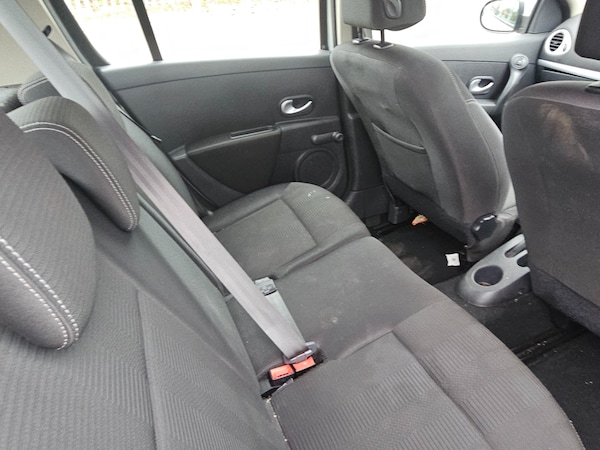 Used Renault Clio 2009 for sale - 75628412: Photo 10