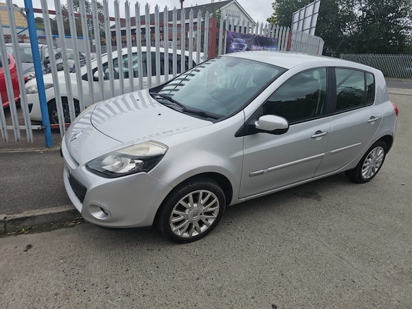 Used Renault Clio 2009 for sale - 75628412: Photo 7