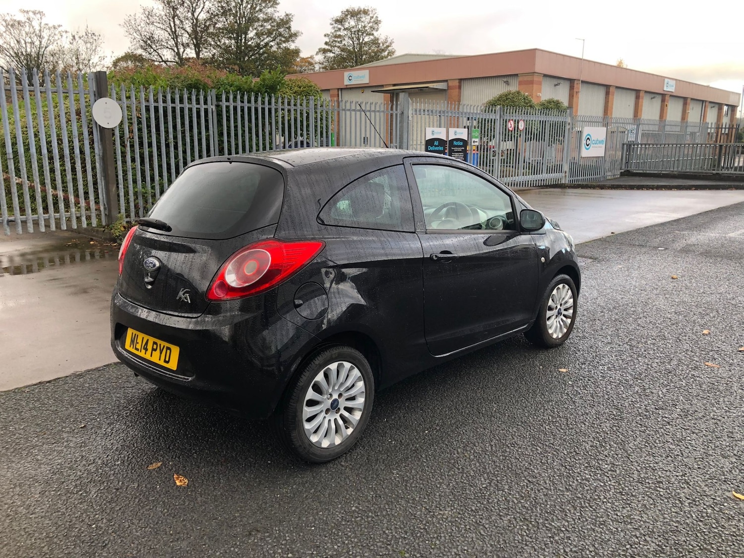 Used Ford Ka 2014 for sale - 76397813: Photo 4