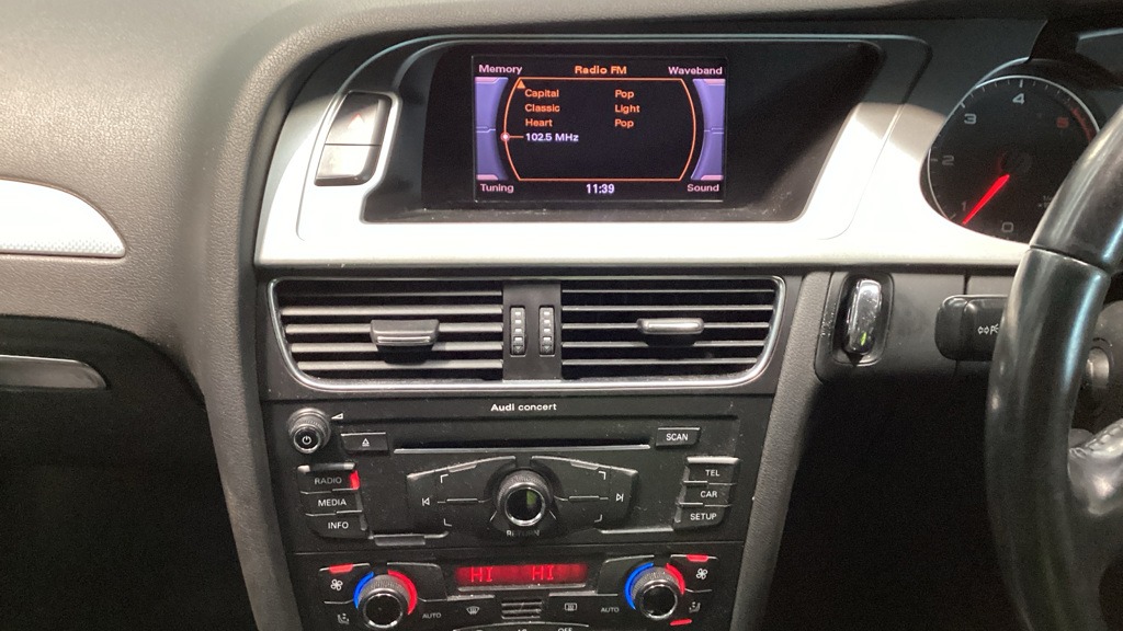 Used Audi A4 2011 for sale - 77090202: Photo 11