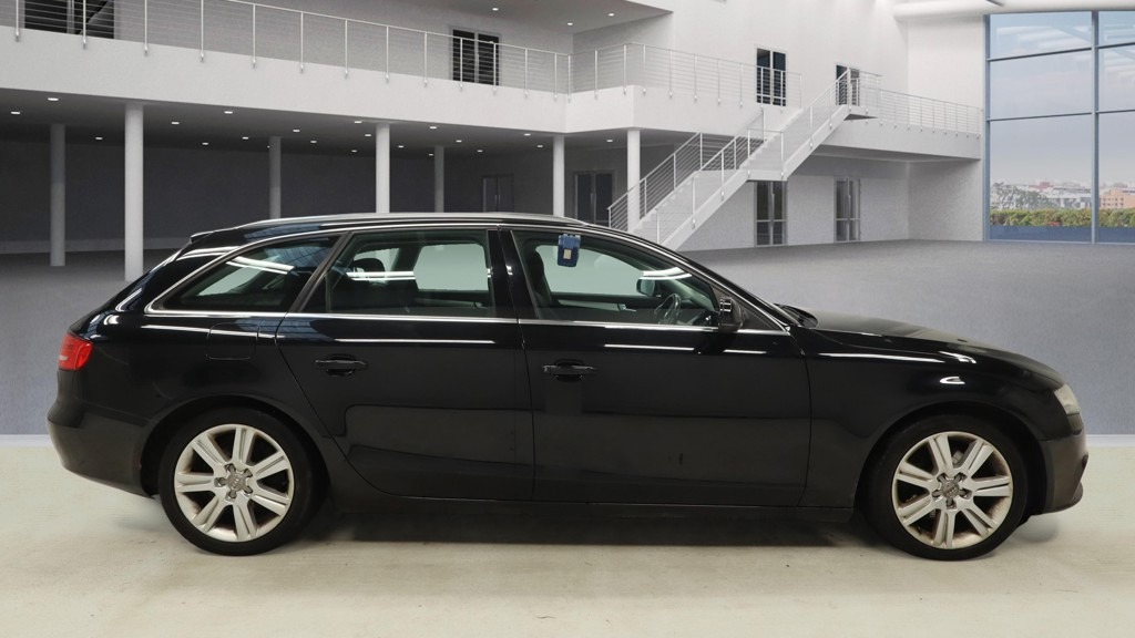 Used Audi A4 2011 for sale - 77090202: Photo 3