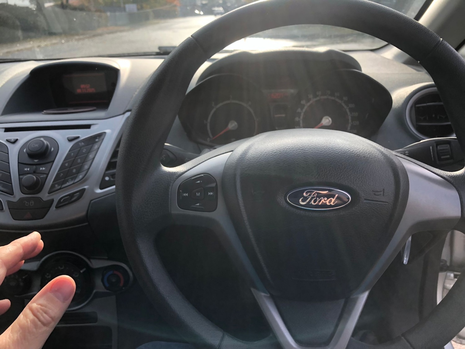 Used Ford Fiesta 2010 for sale - 76517621: Photo 11