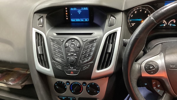 Used Ford Focus 2011 for sale - 76096931: Photo 11