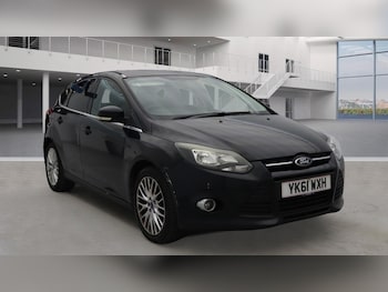 2011 (61) - 1.6 125 Zetec 5dr
