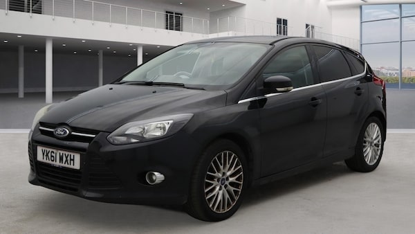 Used Ford Focus 2011 for sale - 76096931: Photo 2
