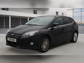 Used Ford Focus 2011 for sale - 76096931: Photo 2