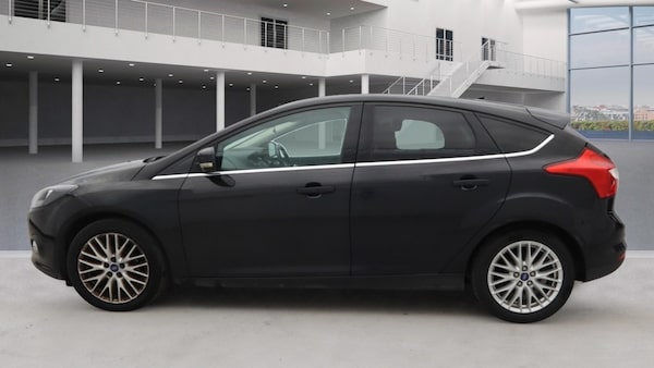 Used Ford Focus 2011 for sale - 76096931: Photo 6