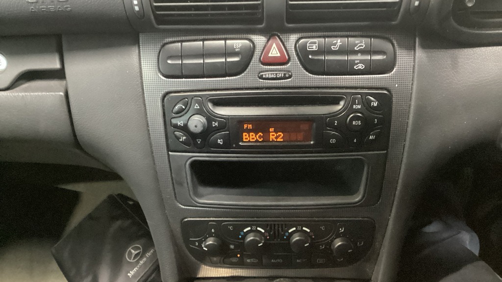 Used Mercedes-Benz C Class 2003 for sale - 76951531: Photo 11