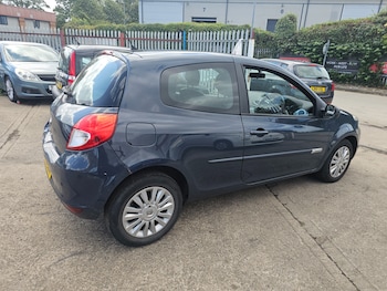 Used Renault Clio 2012 for sale - 75457781: Photo