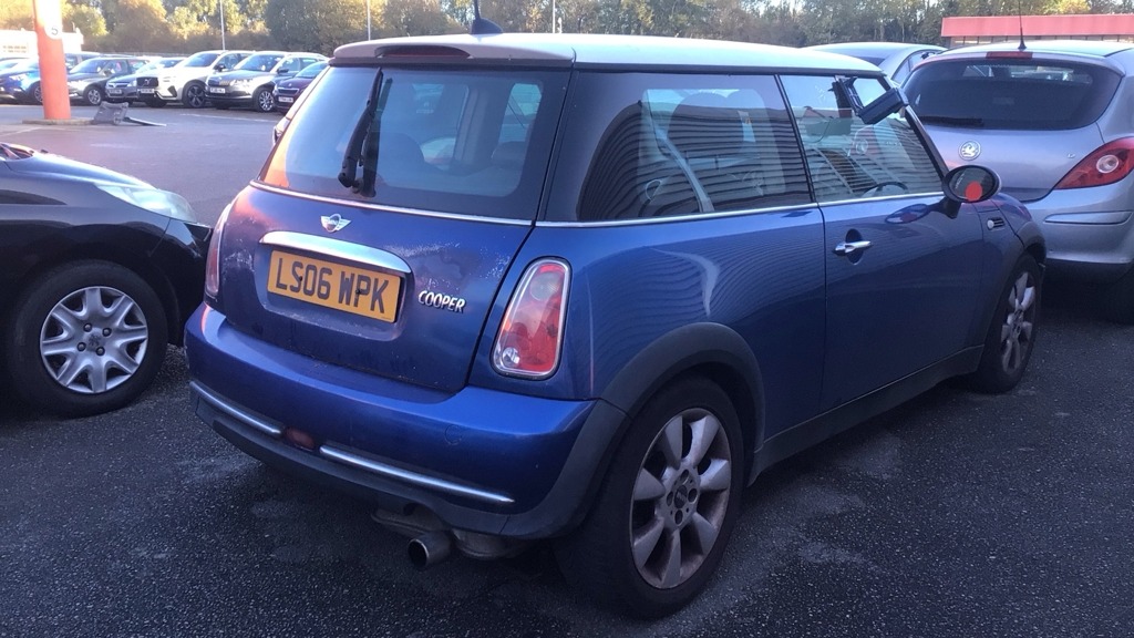 Used MINI Hatch 2006 for sale - 76407759: Photo 3