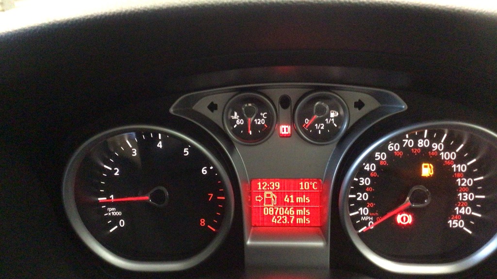 Used Ford Focus 2010 for sale - 77212362: Photo 10