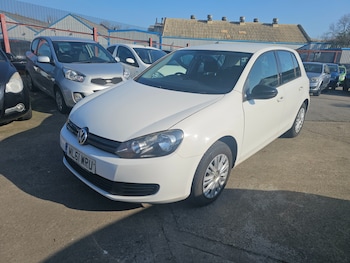 Used Volkswagen Golf 2011 for sale - 77736040: Photo