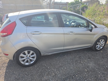 Used Ford Fiesta 2009 for sale - 79235069: Photo