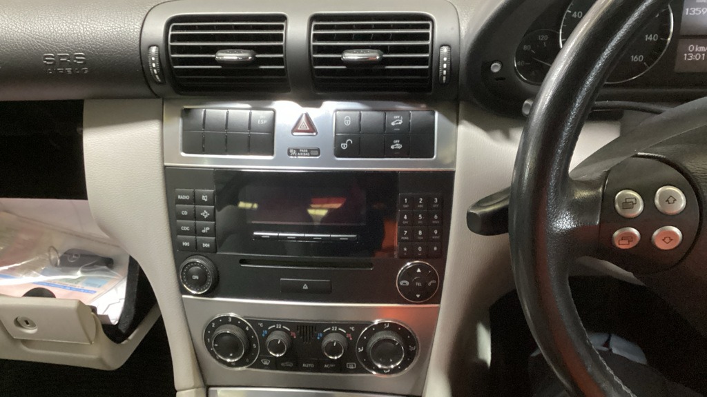 Used Mercedes-Benz C Class 2004 for sale - 77429355: Photo 11