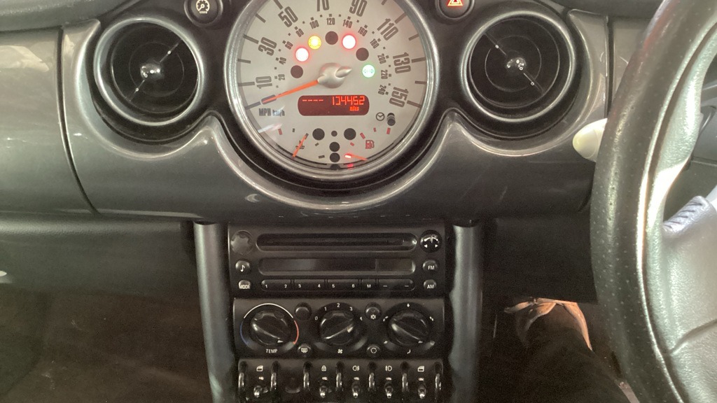 Used MINI Hatch 2005 for sale - 77171152: Photo 10