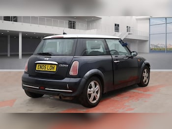 Used MINI Hatch 2005 for sale - 77171152: Photo