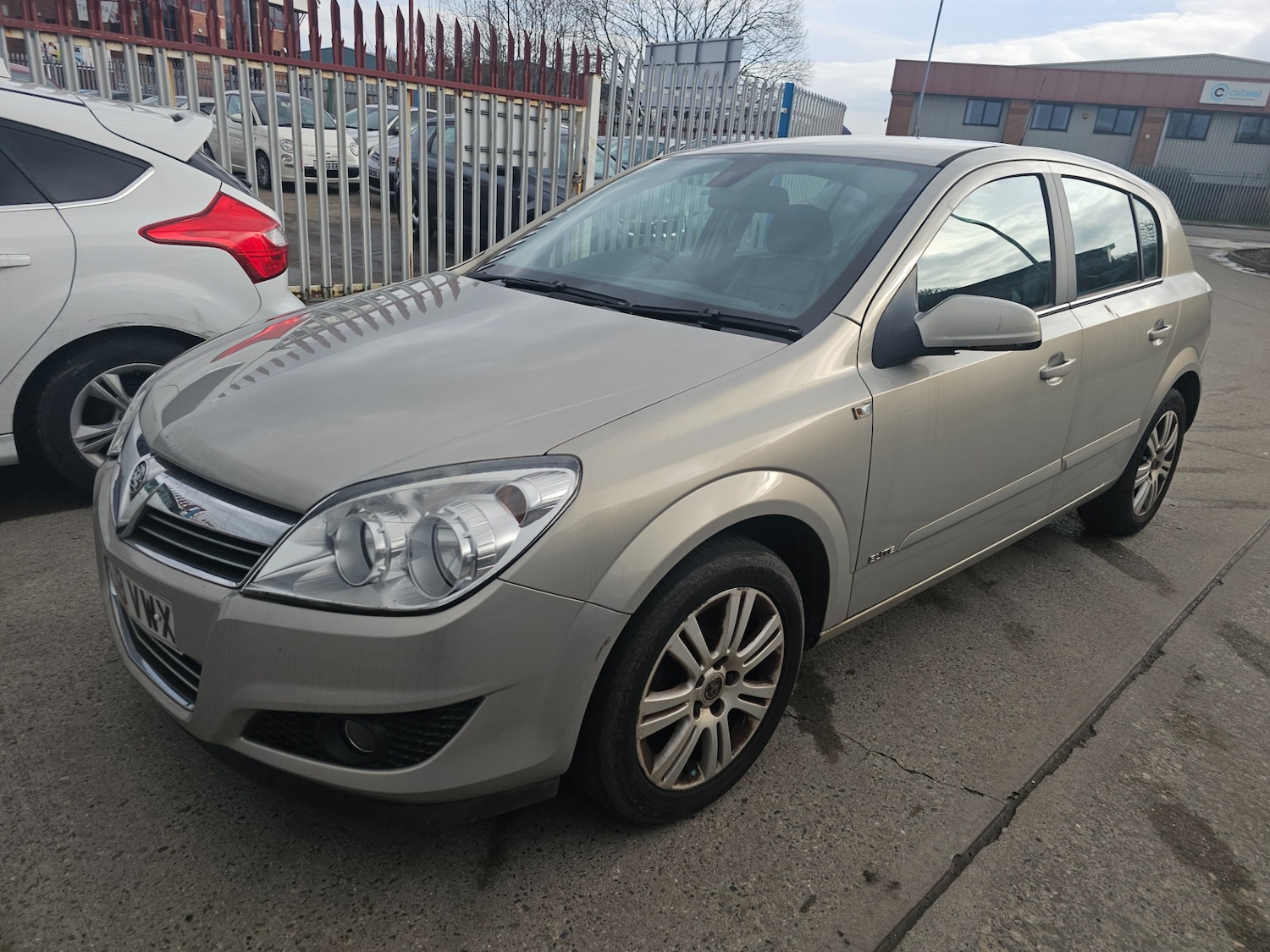 Used Vauxhall Astra 2008 for sale - 77640321: Photo 3