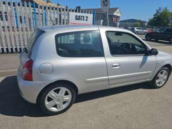 Used Renault Clio 2007 for sale - 74637265: Photo