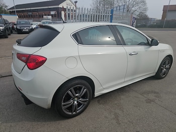 Used Alfa Romeo Giulietta 2014 for sale - 78466812: Photo