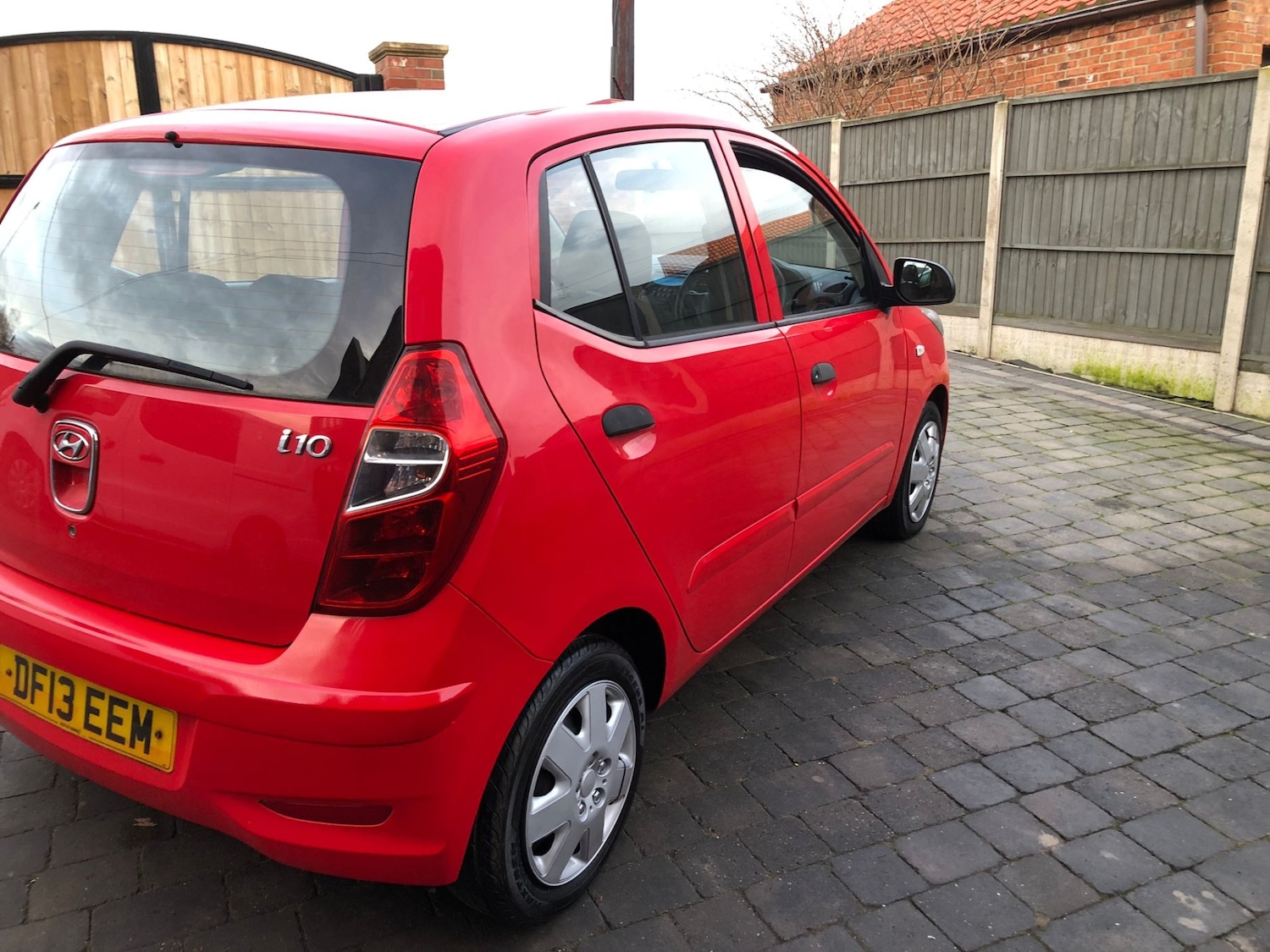 Used Hyundai i10 2013 for sale - 77198510: Photo 11