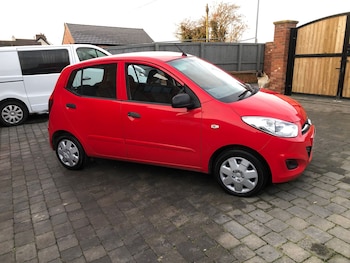 Used Hyundai i10 2013 for sale - 77198510: Photo