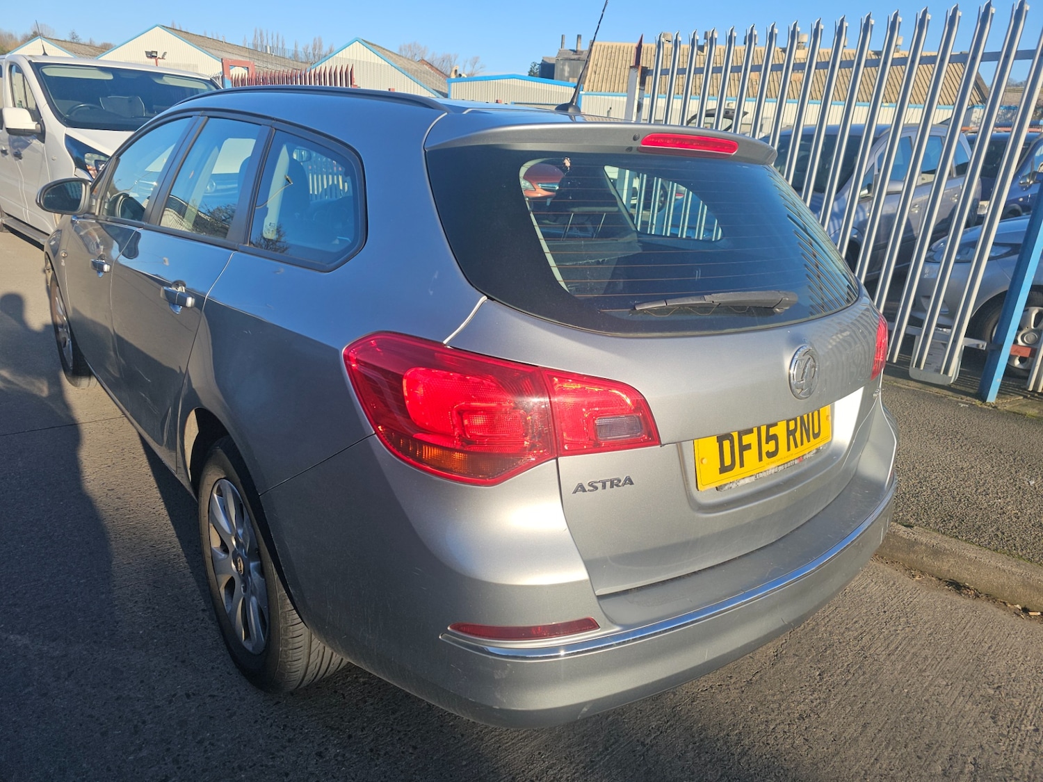 Used Vauxhall Astra 2015 for sale - 77086114: Photo 7
