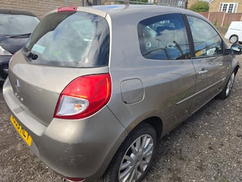 Used Renault Clio 2009 for sale - 79881420: Photo