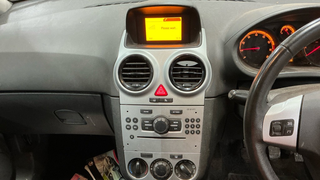 Used Vauxhall Corsa 2012 for sale - 76616643: Photo 13