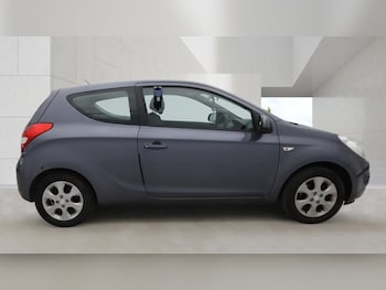 Used Hyundai i20 2009 for sale - 79121128: Photo