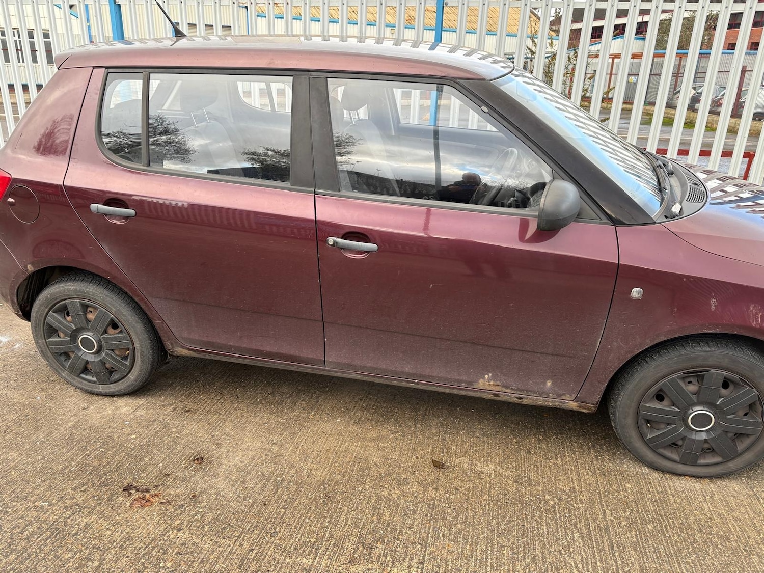 Used Skoda Fabia 2009 for sale - 76684025: Photo 2
