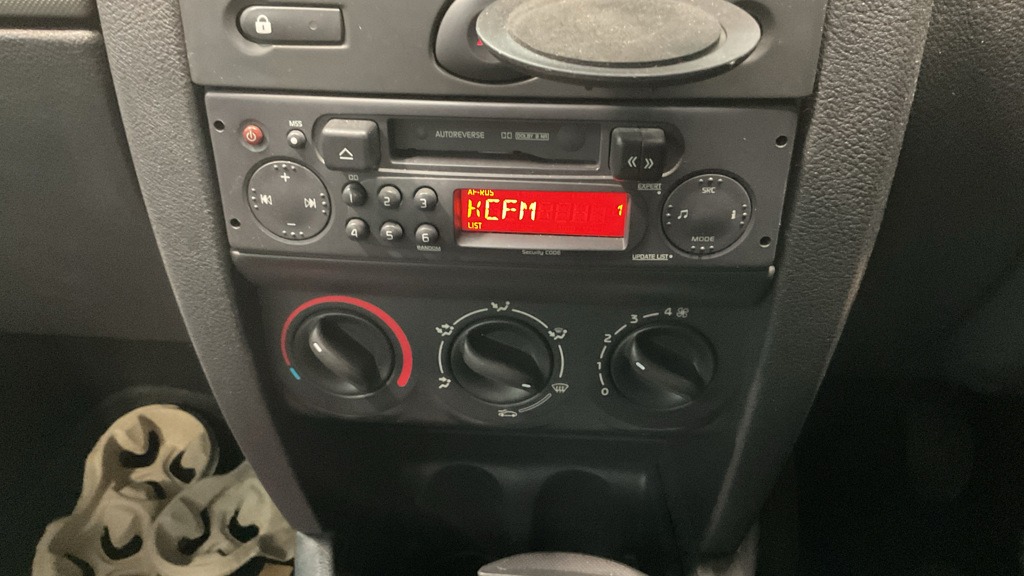 Used Renault Clio 2007 for sale - 76514377: Photo 11