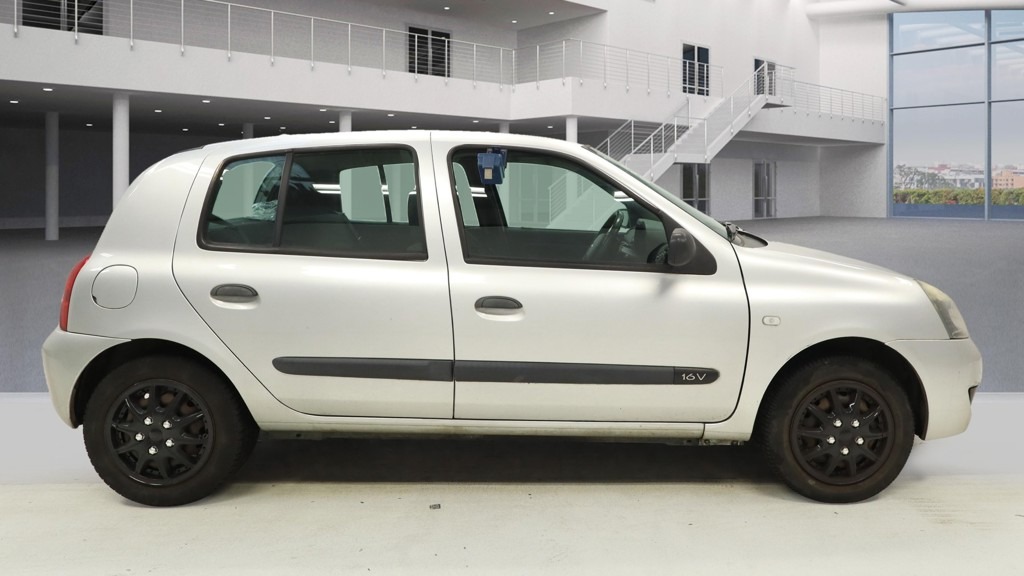 Used Renault Clio 2007 for sale - 76514377: Photo 3