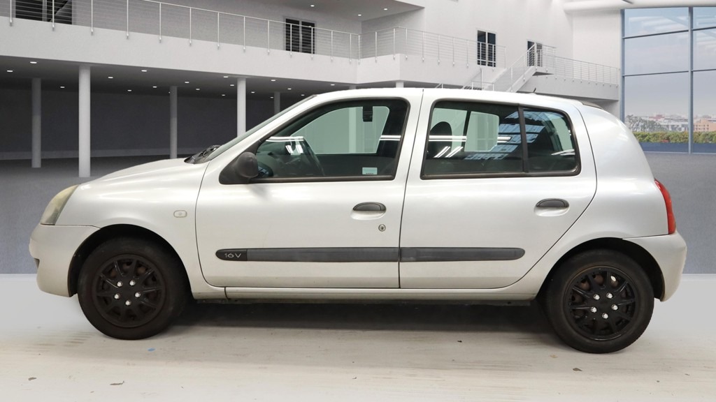 Used Renault Clio 2007 for sale - 76514377: Photo 6