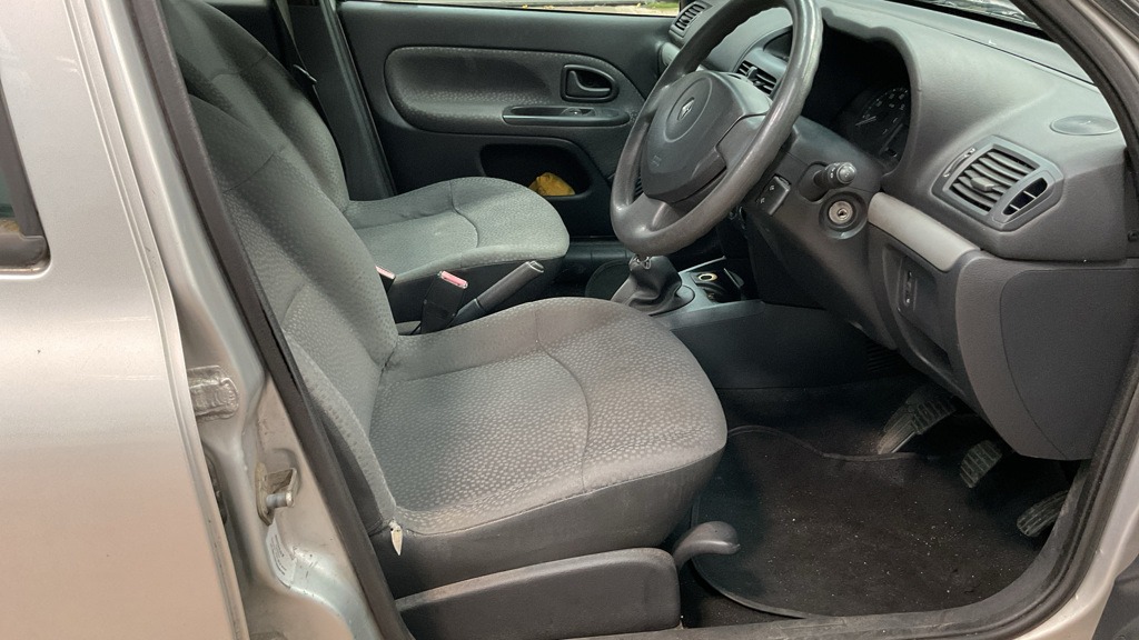 Used Renault Clio 2007 for sale - 76514377: Photo 7