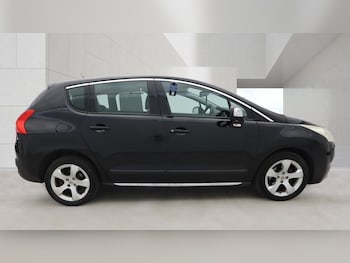 Used Peugeot 3008 2011 for sale - 79475708: Photo