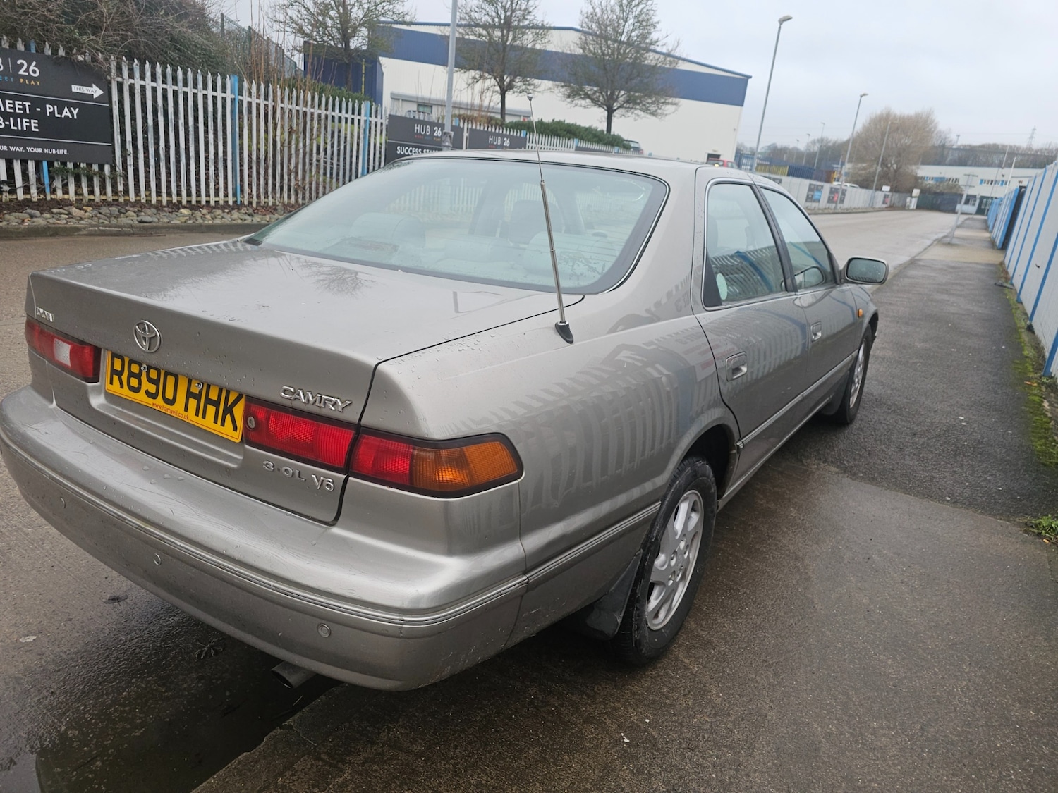 Used Toyota Camry 1998 for sale - 77304748: Photo 5