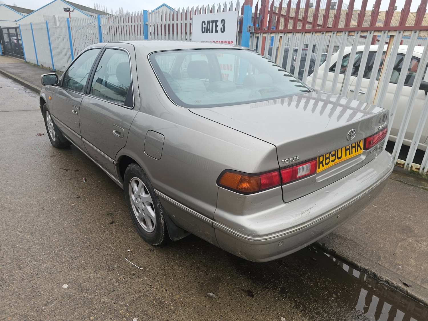 Used Toyota Camry 1998 for sale - 77304748: Photo 7