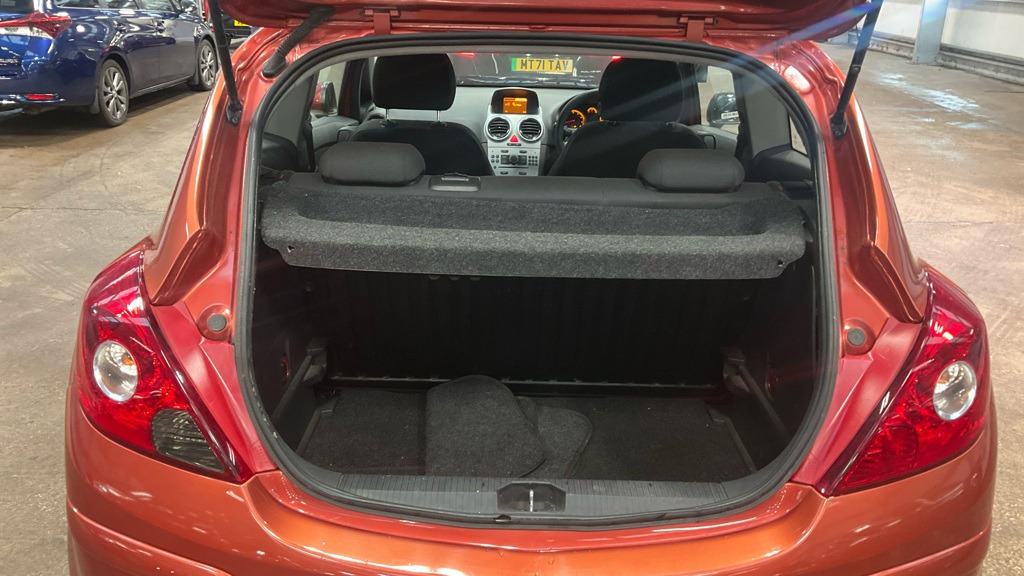 Used Vauxhall Corsa 2011 for sale - 76885079: Photo 7