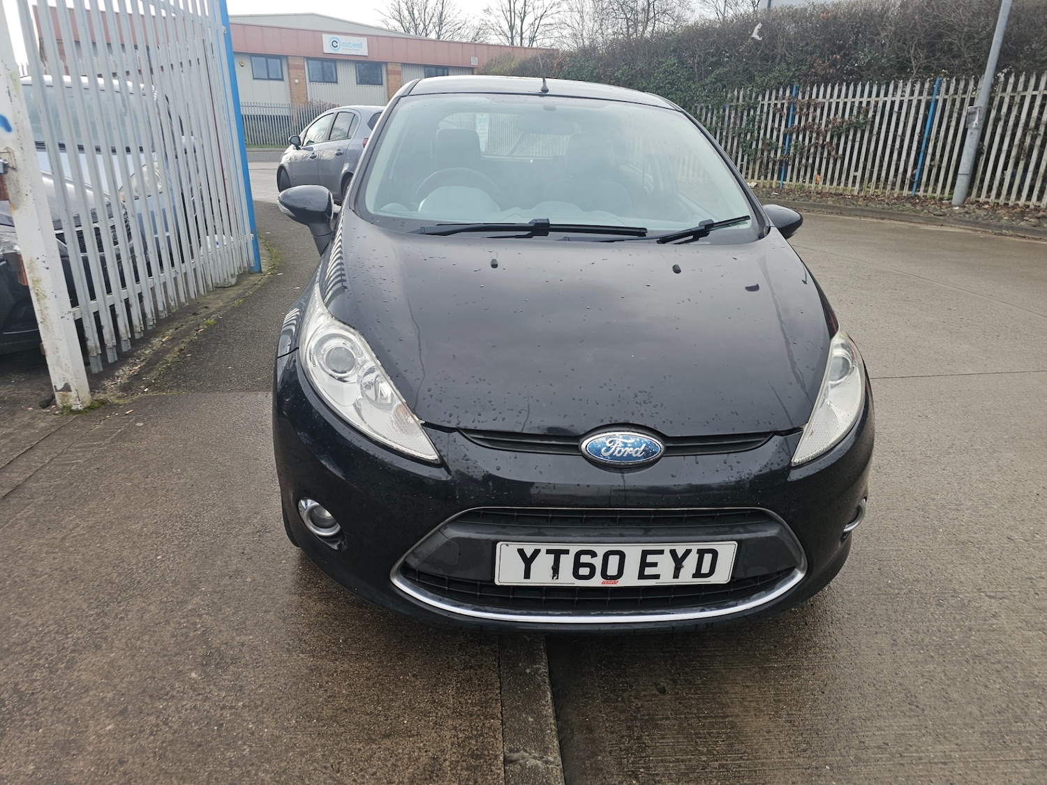 Used Ford Fiesta 2010 for sale - 77897367: Photo 2