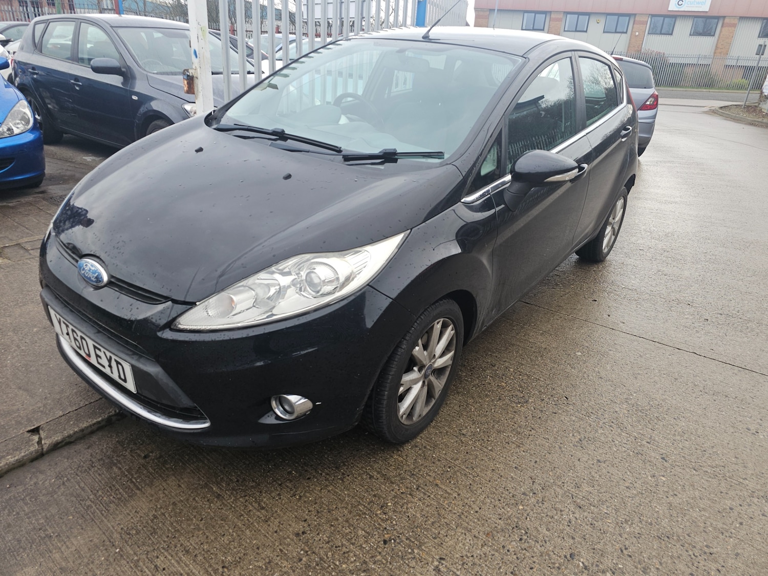 Used Ford Fiesta 2010 for sale - 77897367: Photo 3