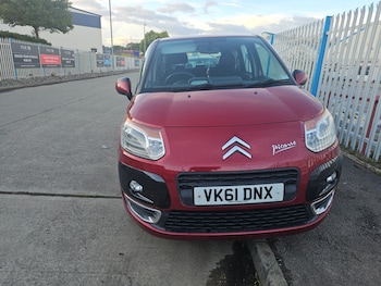 Used Citroen C3 Picasso 2011 for sale - 75948323: Photo